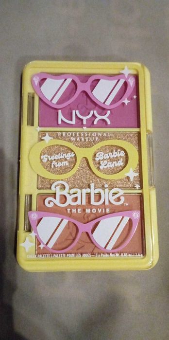 NYX Professional Makeup x Barbie Paleta do Twarzy