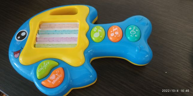 Музыкальное пианино Toys Рыбки Голубой детское развивающее с подсветко