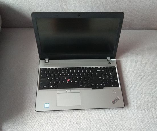Lenovo ThinkPad E570 i5-7200U/8GB/256 FHD