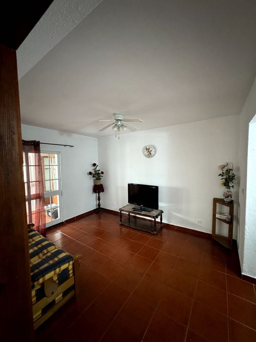 alugo apartamento T3 Beja