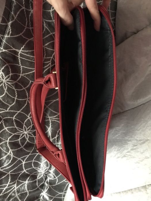 Bolsa mala carteira vermelho escuro nova