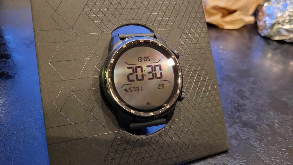 Smartwatch TICWATCH Pro 3 Ultra GPS Czarny stan IDEALNY