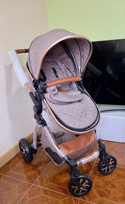 Carro de bebe novo