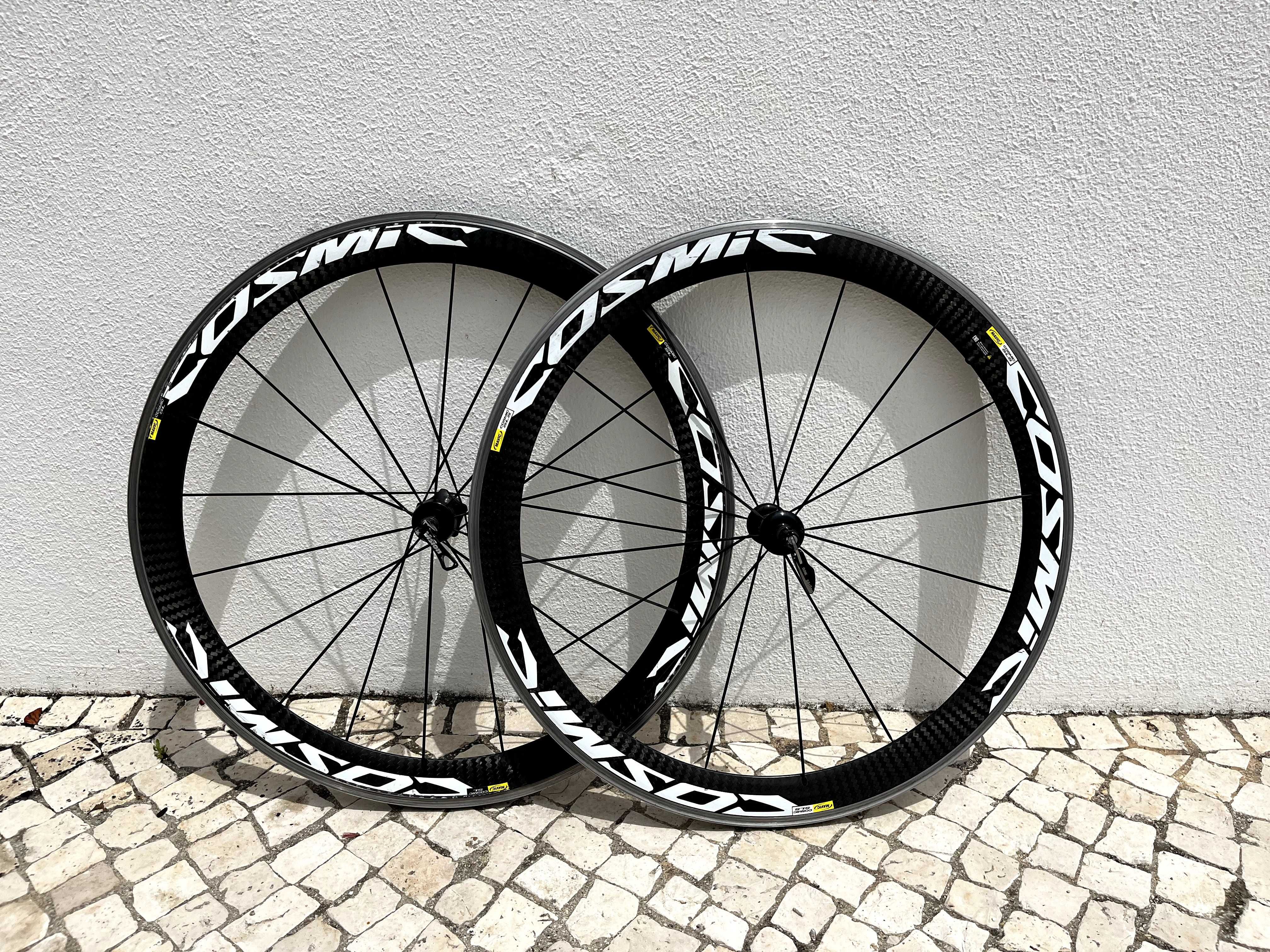 Rodas Mavic Cosmic Carbono