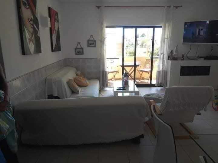 Aluga se t1 alvor 850€