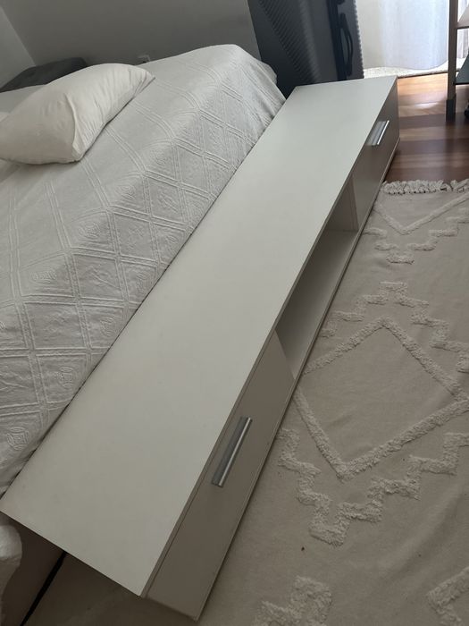 Vende se Móvel TV branco