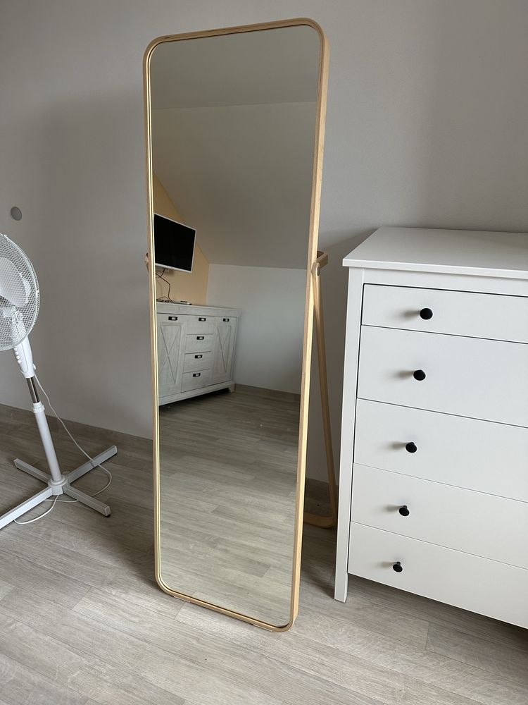 Ikornnes lustro stojace Ikea