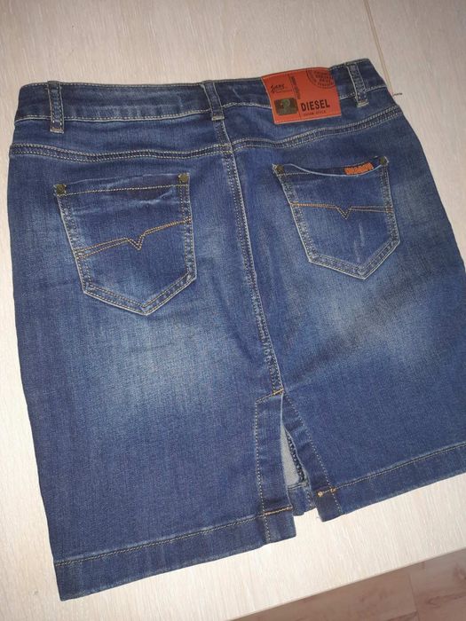 Спідниця жіноча..