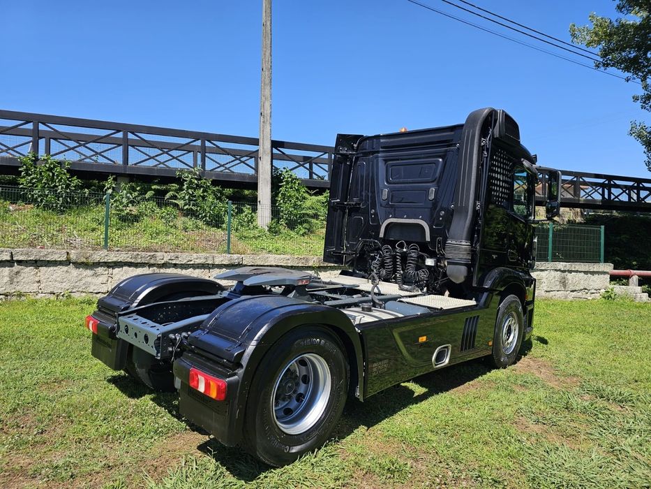 Mercedes actros 19 46
