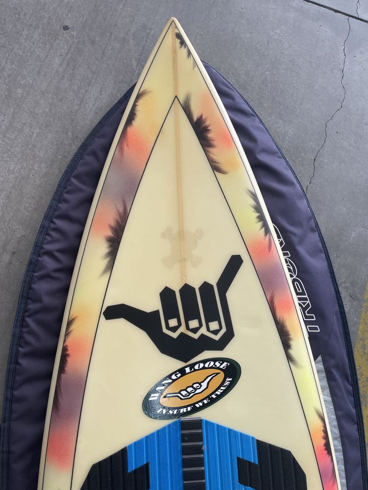 Prancha de Surf Hang Loose Vintage shaped by Almir Salazar