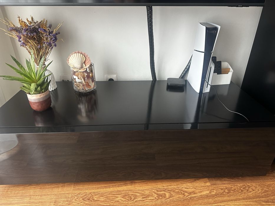 Vendo conjunto móvel televisão e aparador