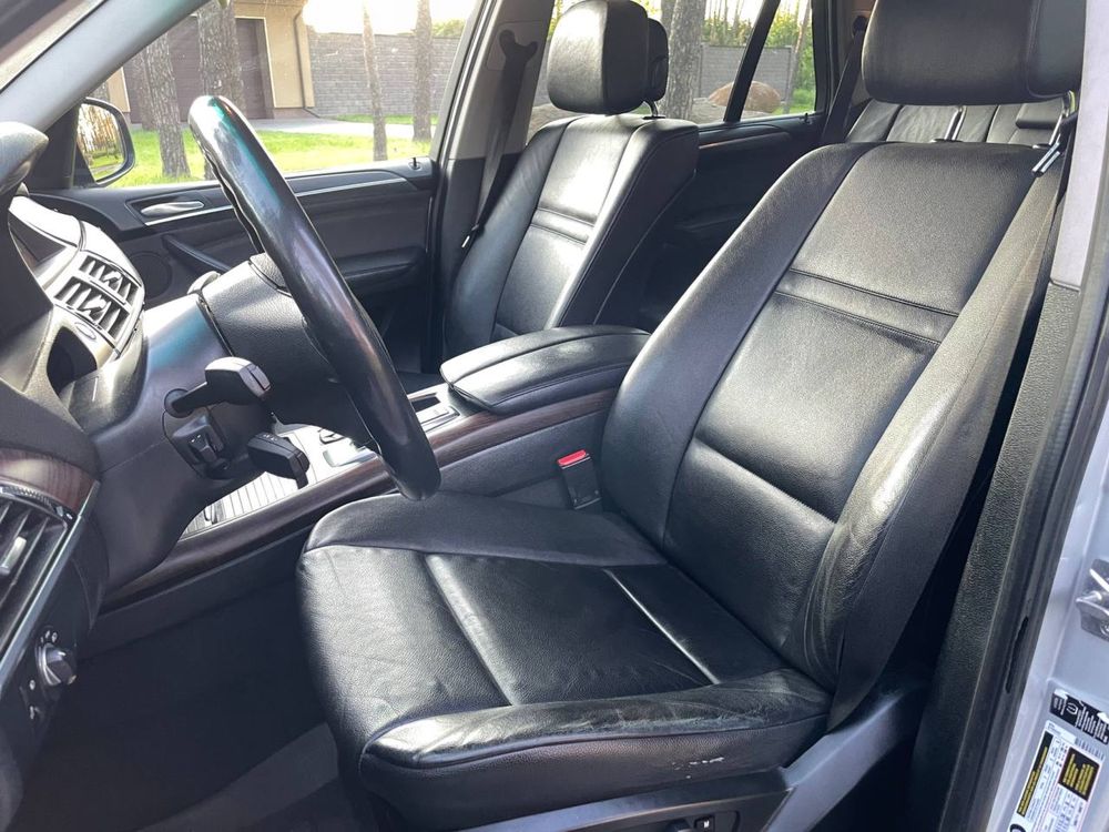BMW X5 2012 3.0b