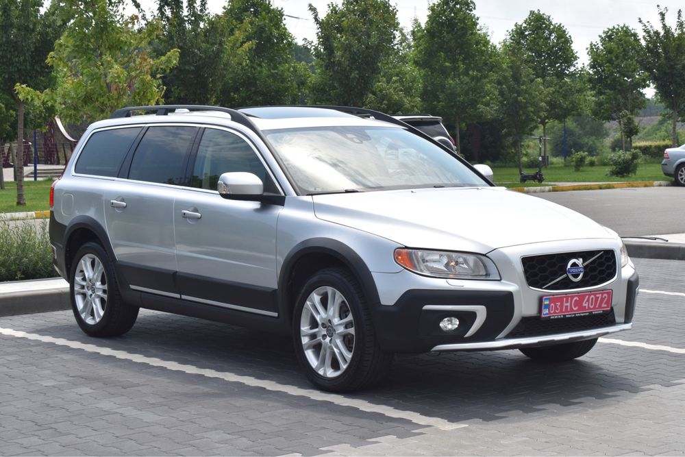 Volvo  xc70  2016