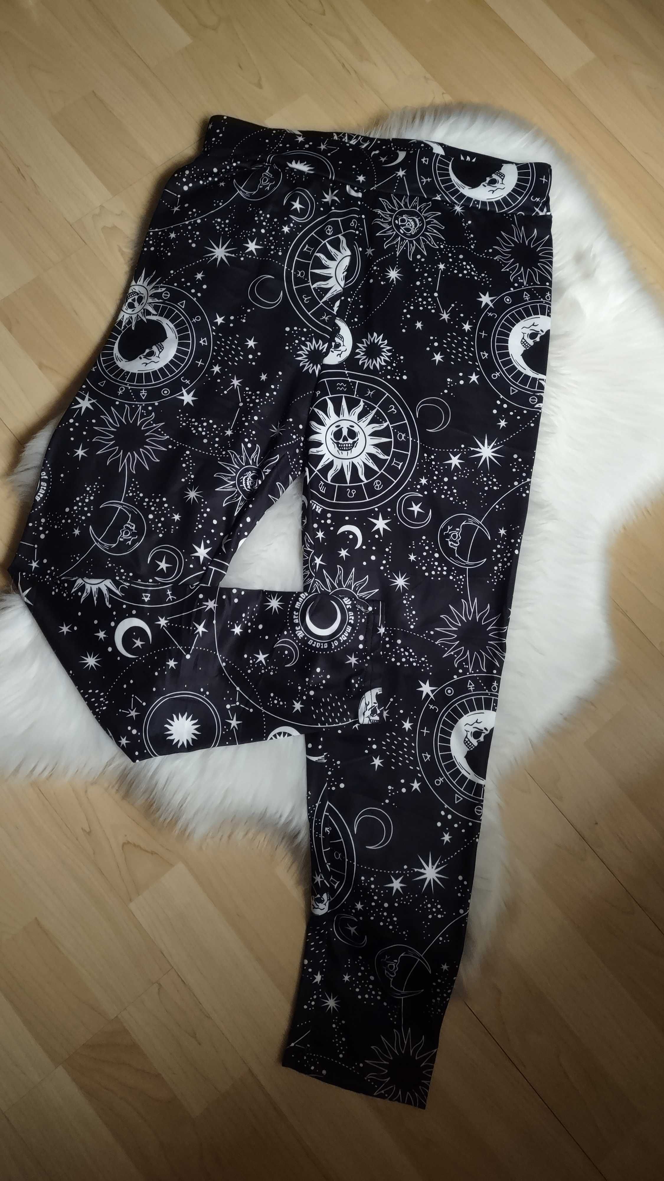 Gotyckie legginsy Słońce i Księżyc roz. XL Alternative Goth Witch