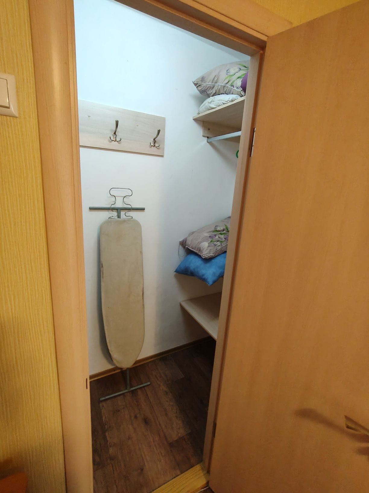 Двокімнатна квартира подобово (пр. Миру)