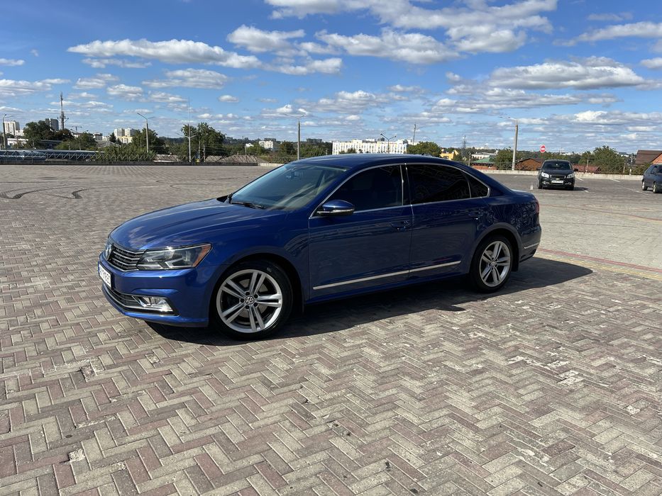 Продам Volkswagen Passat 2016 р