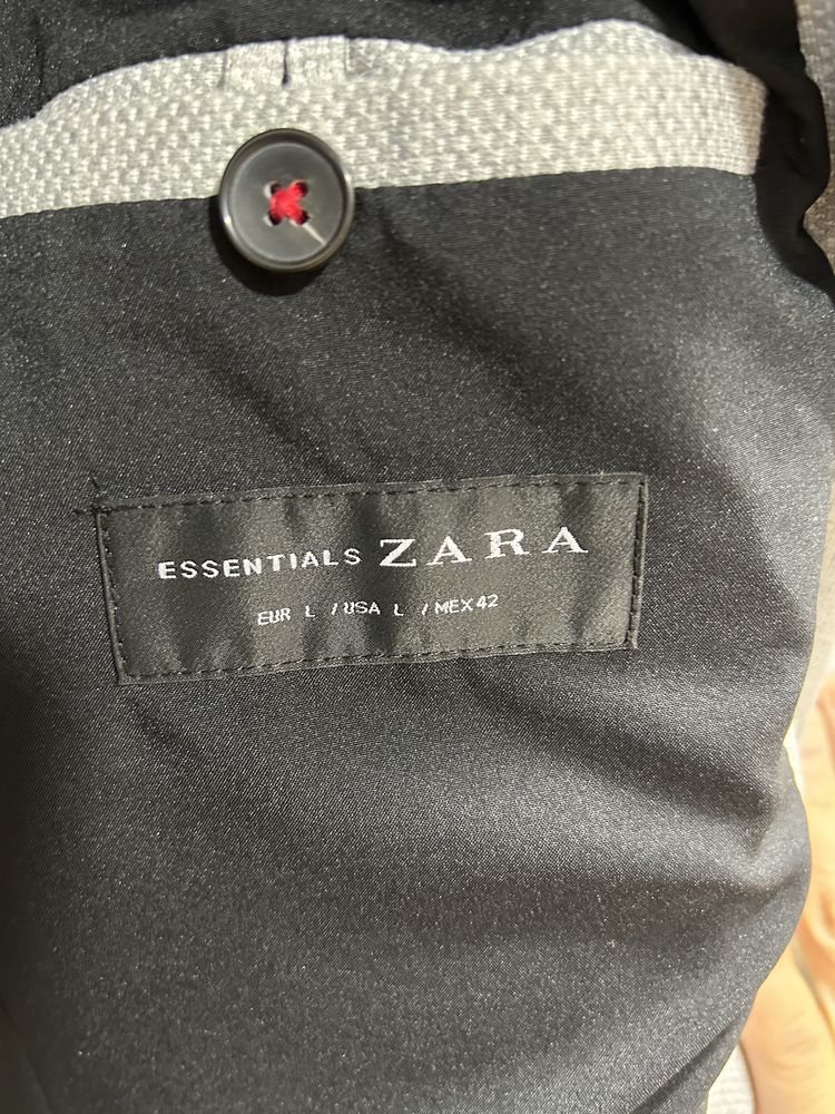Чоловічий піджак від Zara