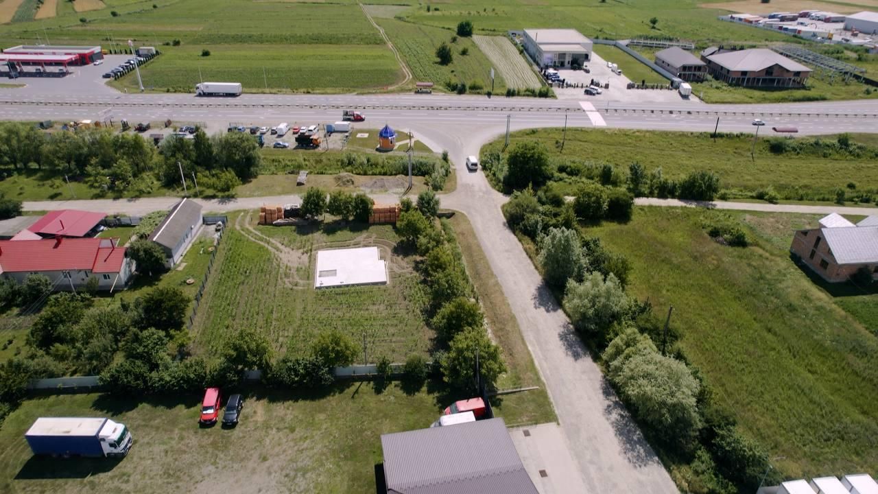 Оренда комерції 300 м² в Остриці