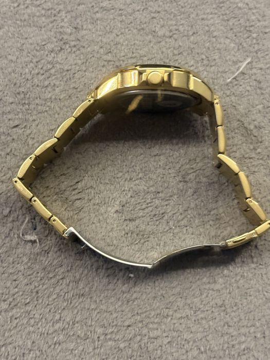 Złoty zegarek Versus Versace