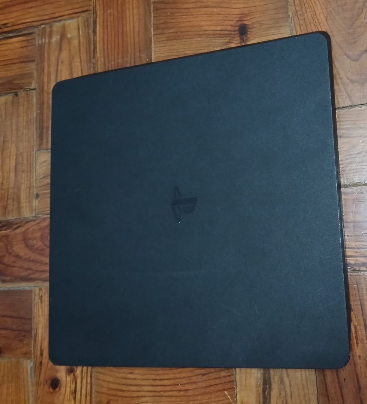 Vendo PS4 500Gg em perfeitas condições