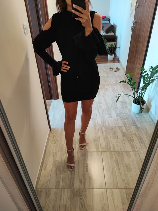 Zjawiskowa Mała czarna