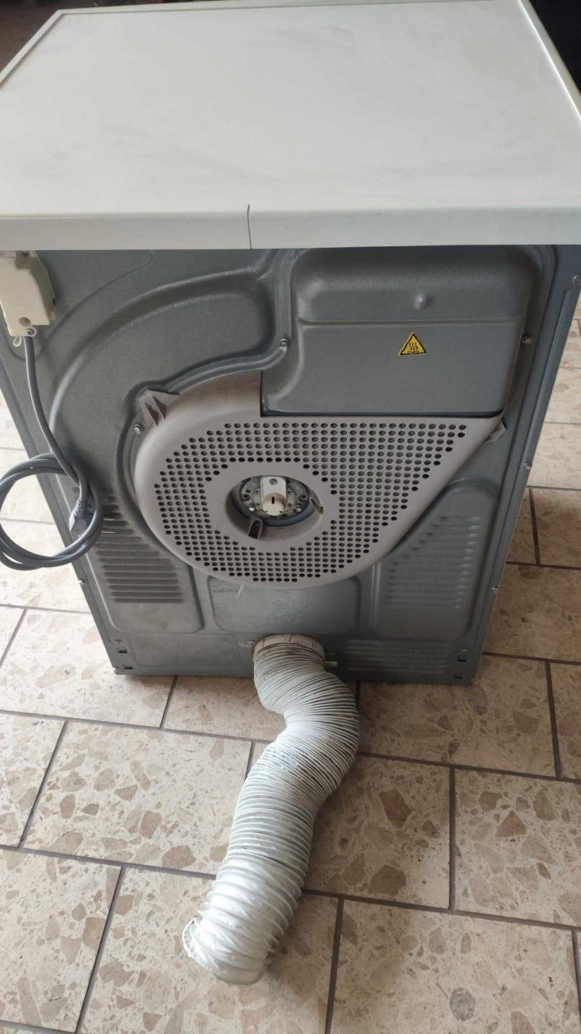 Maquina de secar roupa Zanussi