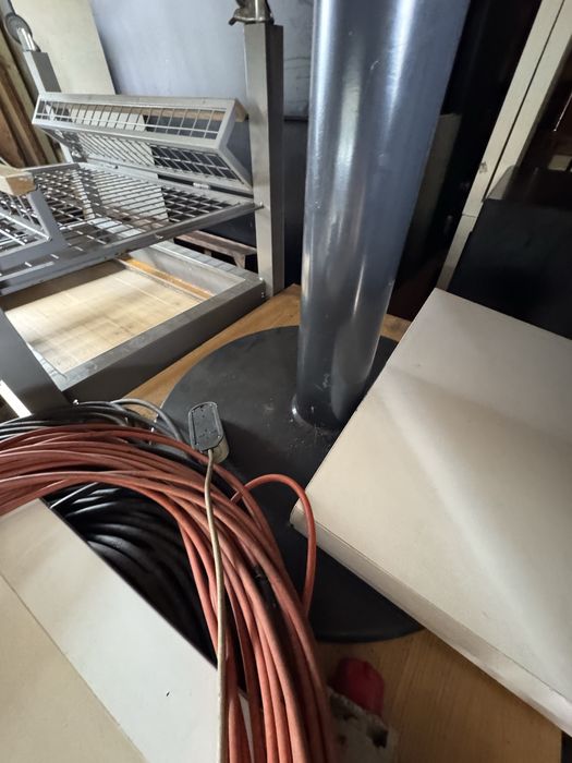 Mesa Redonda usada bom estado