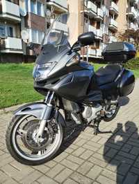 Honda deauville 700