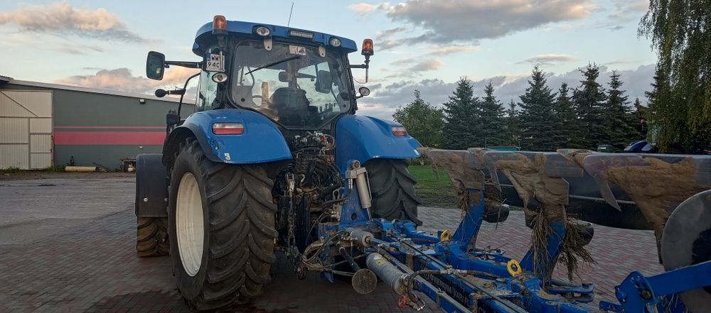 Traktor New Holland T6.175