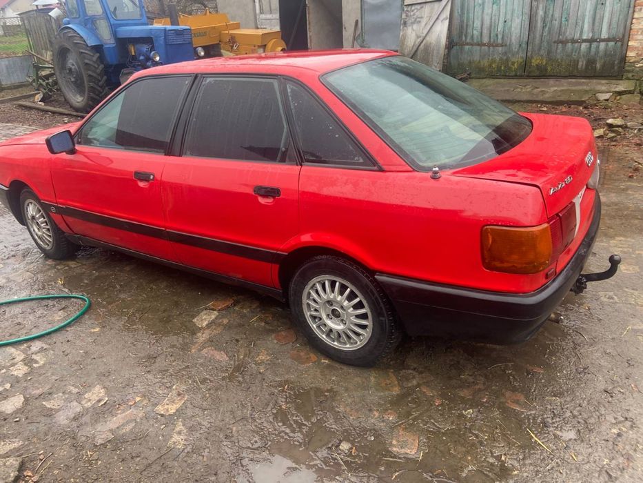 Продам AUDI 80. b3