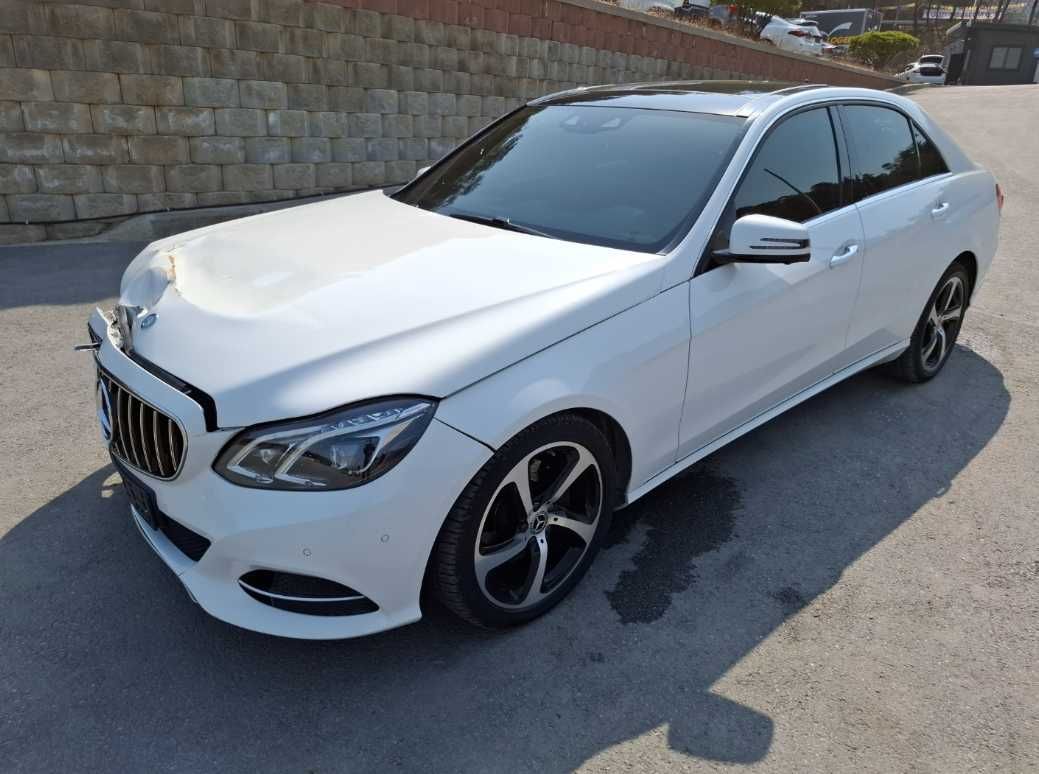 2016 Benz E-Class W212 E250 Bluetec 4MATIC на площадці