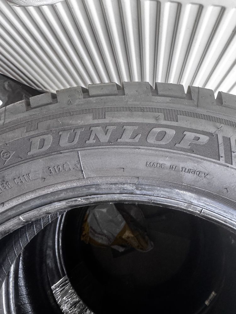 Opony 17 do busa wielosezonowe Dunlop