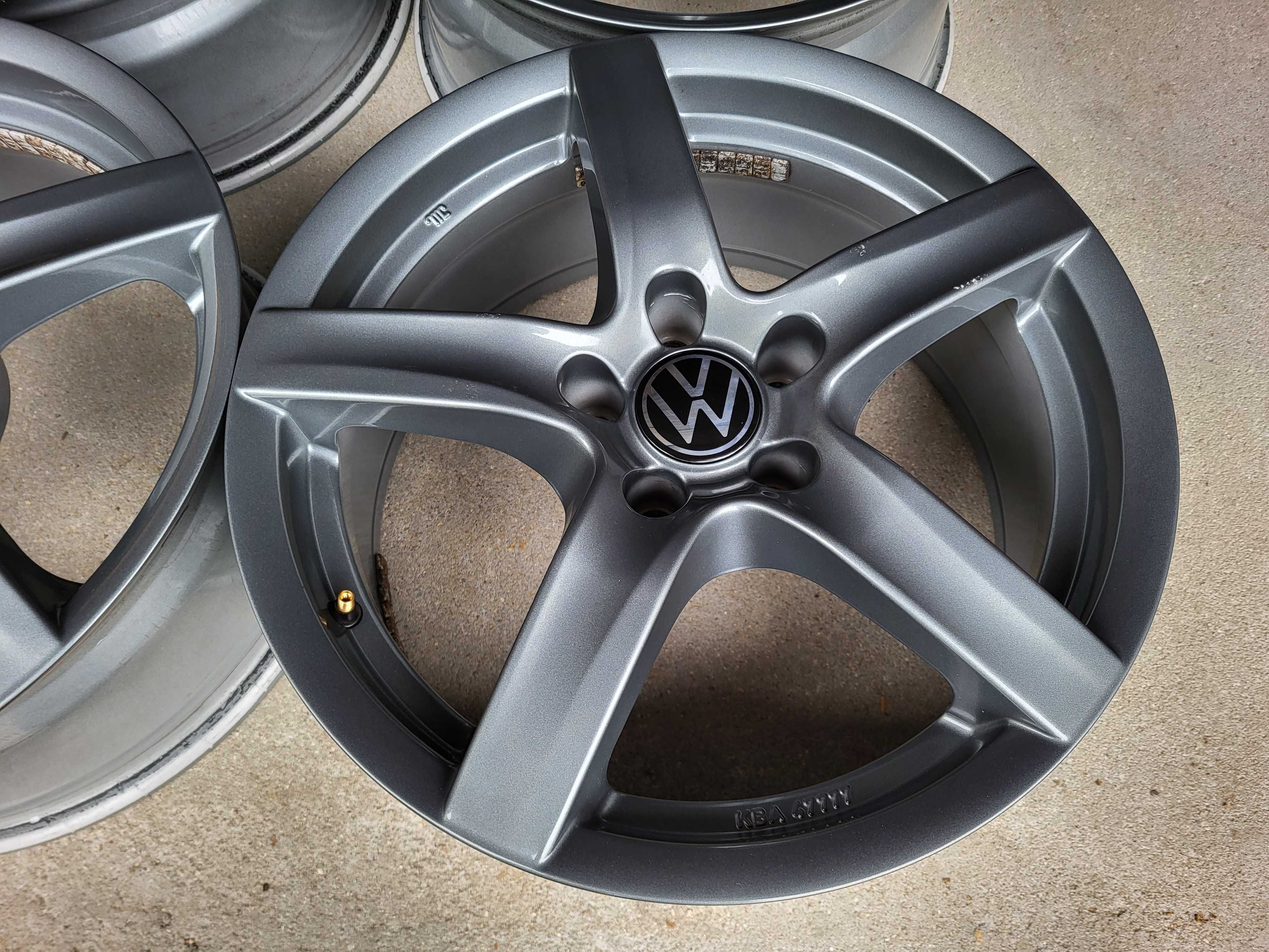 [915] Felgi aluminiowe 17 cali 5x112 ET28 7,5Jx17H2 VW GOLF GTI R-Line