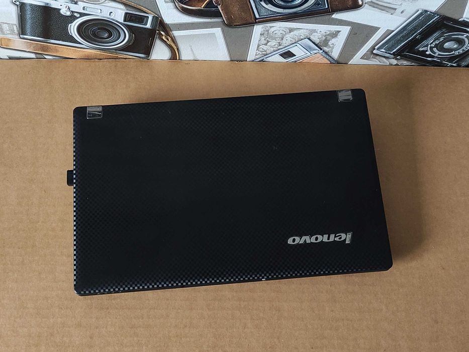 Нетбук Lenovo в гарному стані_Швидкий Intel 1.67 ГГц_2 ГБ DDR3_160 ГБ.