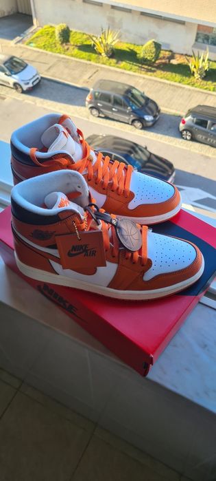 Ténis novos a estrear na caixa Nike AIR JORDAN 1 high retro OG 42,5.