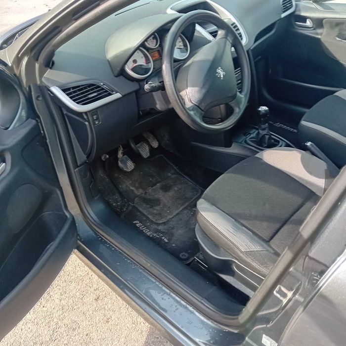 Peugeot.     207 SW   2008r
