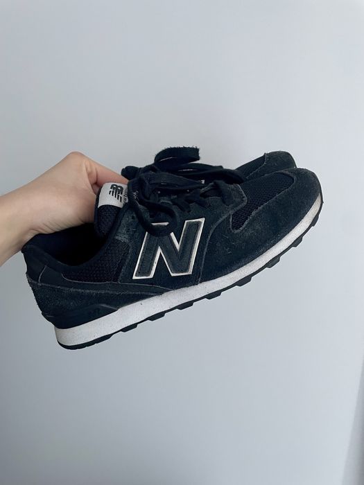 New Balance buty damskie czarnob-białe rozmiar 36,5