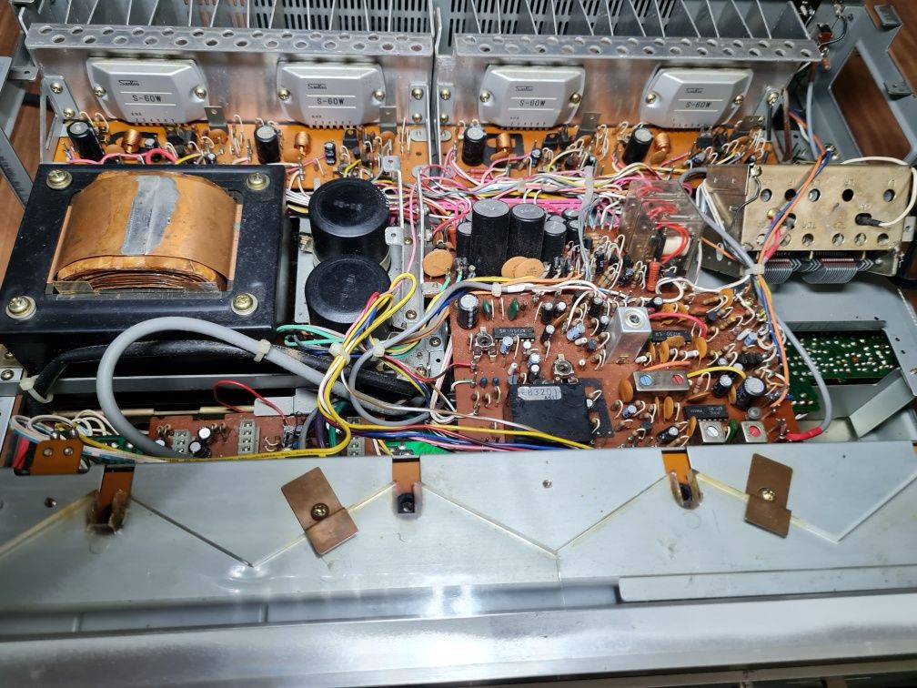 Akai AS-1080 Monster z 1975 r.