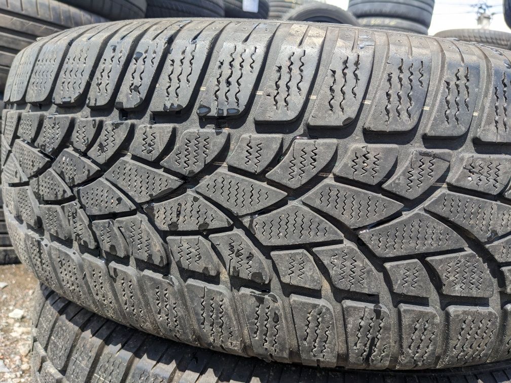 235/65R17 Dunlop Sport3D