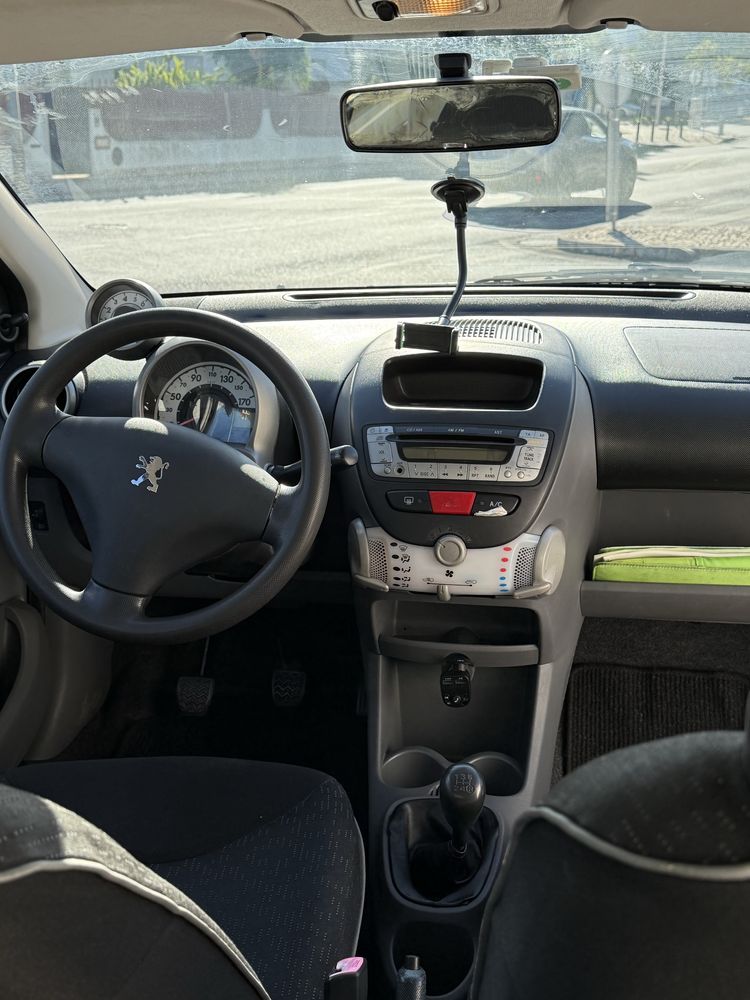 Peugeot 107 ano 2009