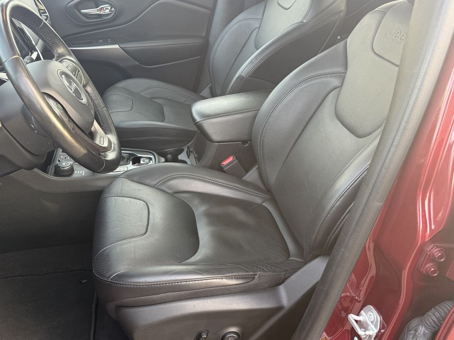 Джип Черокі, стан чудовий, ходова норм, телефонуйте )