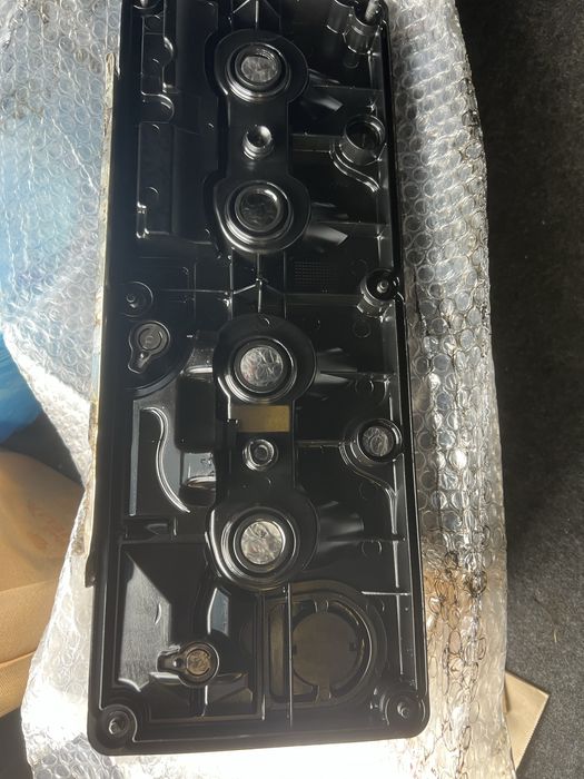 Клапанна кришка VW WAG Skoda 1,6 TDI CAYC