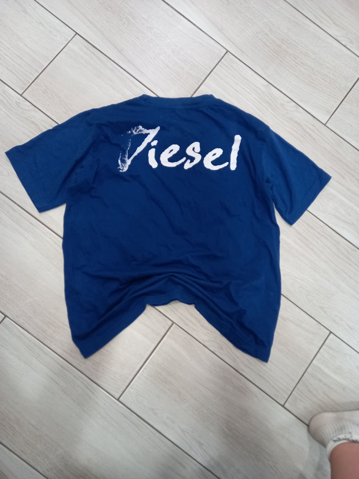 Винтажна футболка Disel