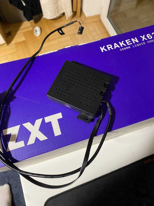 NZXT kontroler hub