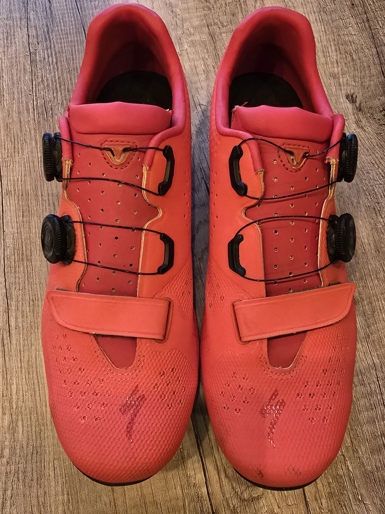 Bicicleta: Sapatos, calções, jerseys, equipamentos, etc