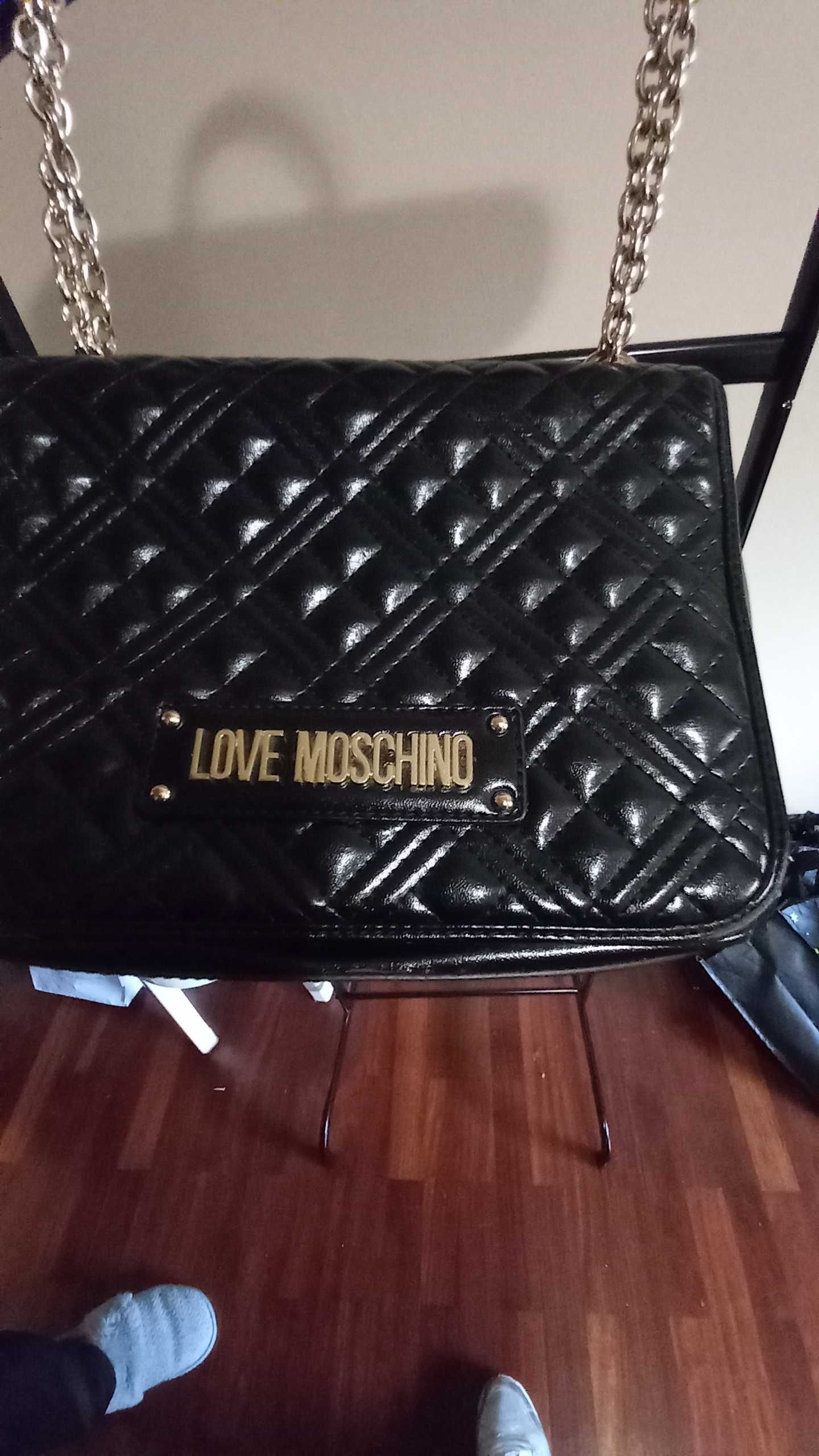 Mala preta Love Moschino...