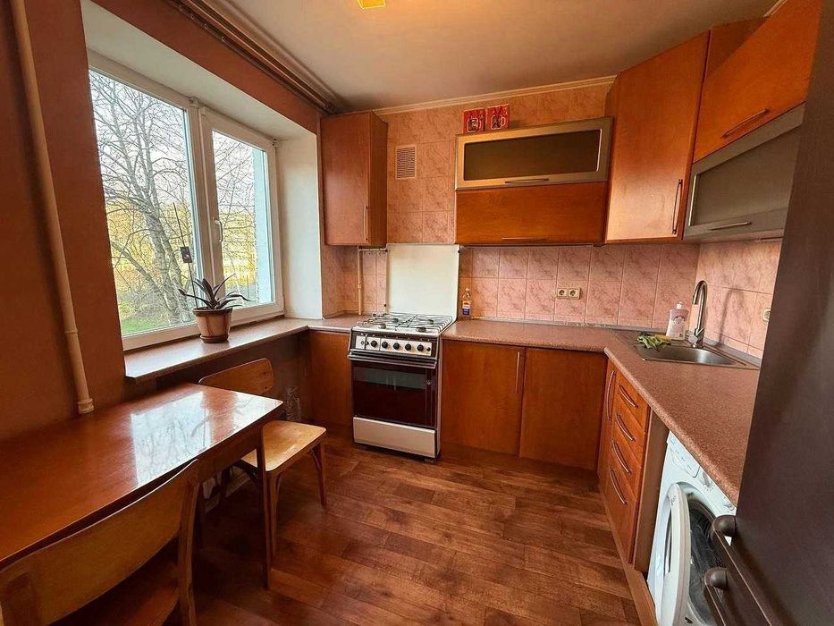 В оренду 2-кімнатна квартира по пр. Шевченка