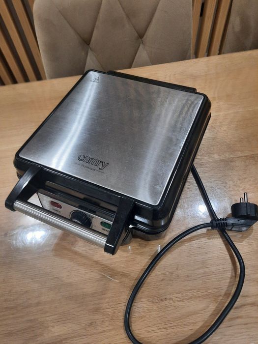 Електро вафельниця