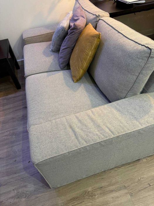 IKEA KIVIK Sofa 2 lugares