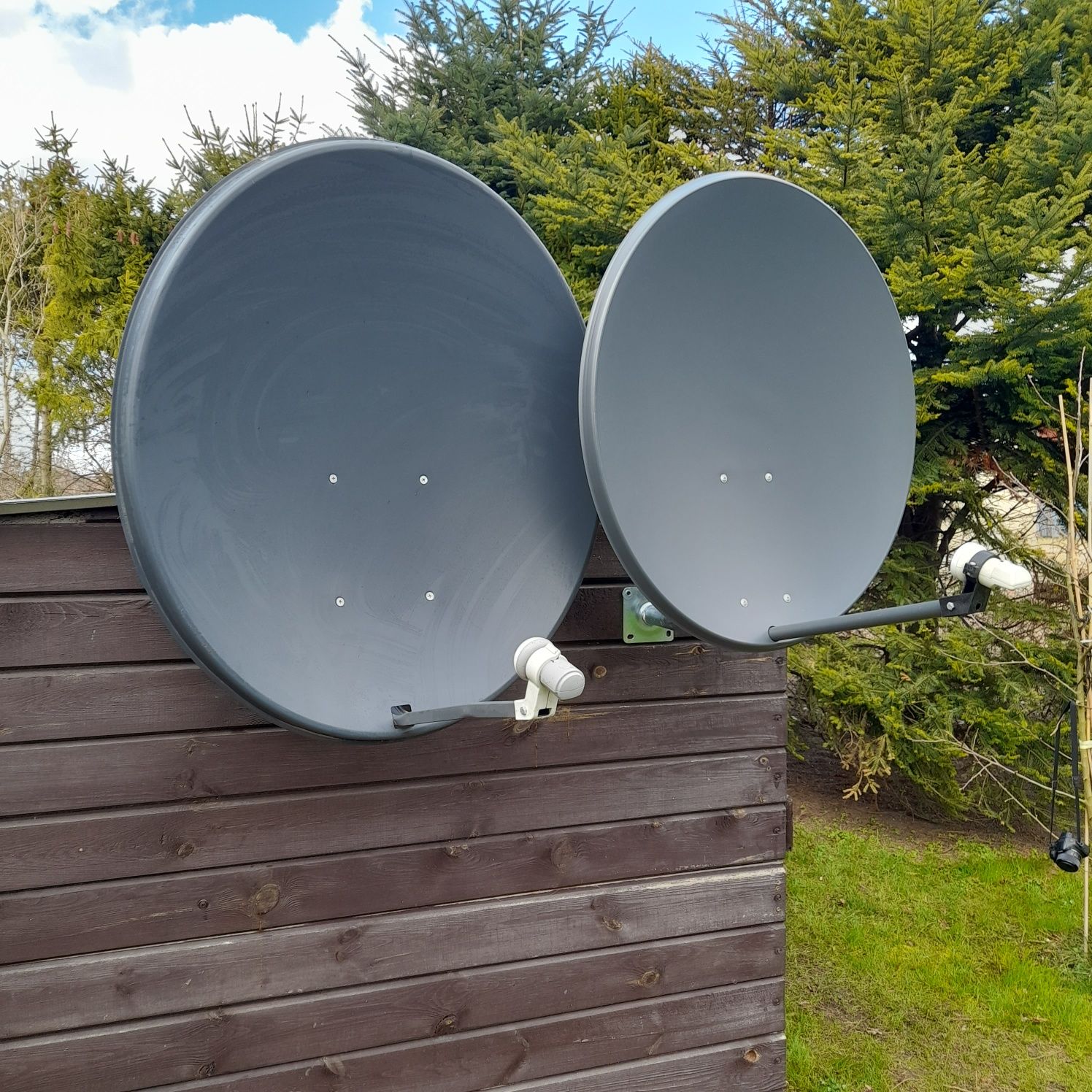 Antena satelitarna firmy Corab 80